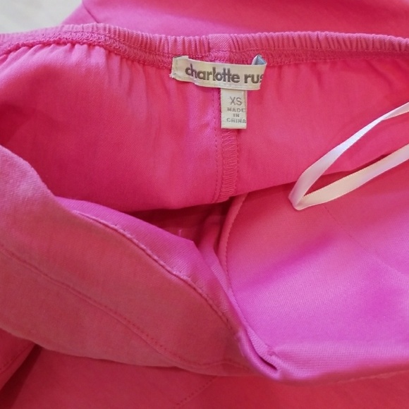 Dress - Picture 4 of 4